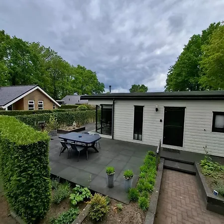 5-person Forest Near - Recreational Only * 皮滕